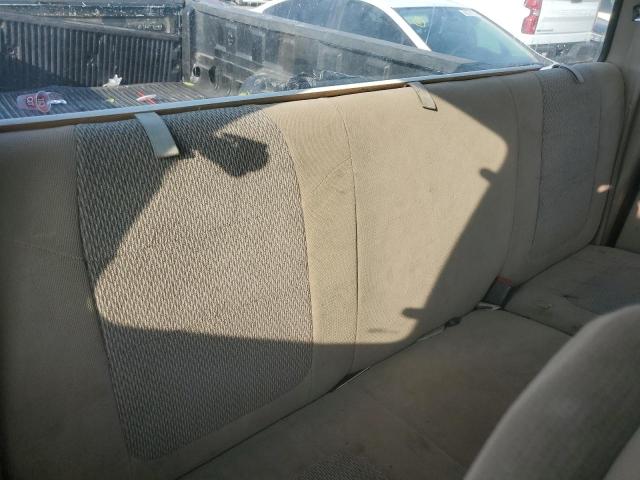2003 Ford F250 - Image 10