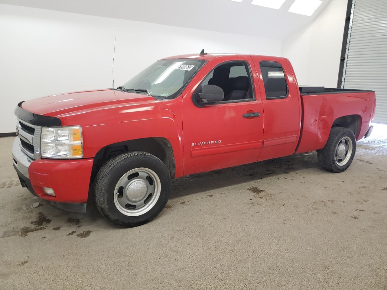 1GCRCSE0XBZ114816 2011 Chevrolet Silverado C1500 Lt
