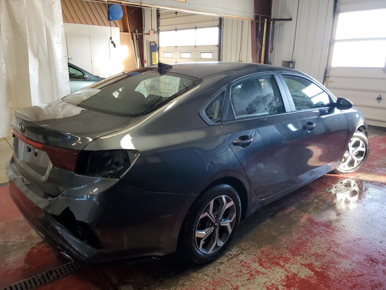 3KPF24AD7KE060235 2019 Kia Forte Fe