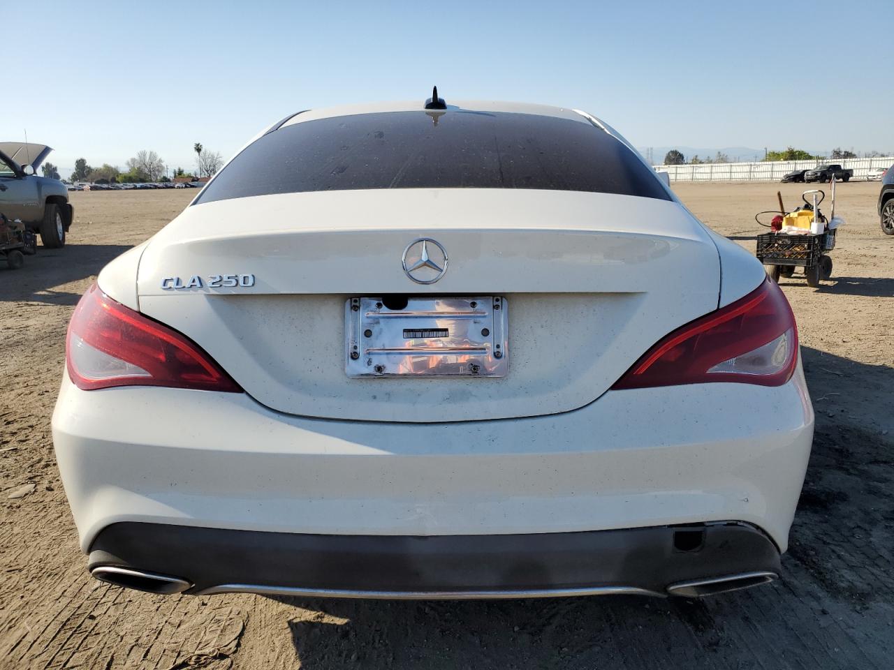 WDDSJ4EB9JN527391 MERCEDES-BENZ CLA-CLASS 2018