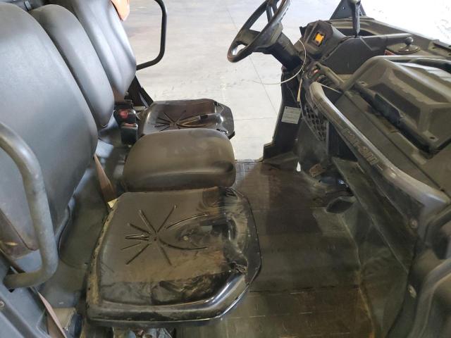 2017 CAN-AM DEFENDER H - 3JBUGAP44HK000294