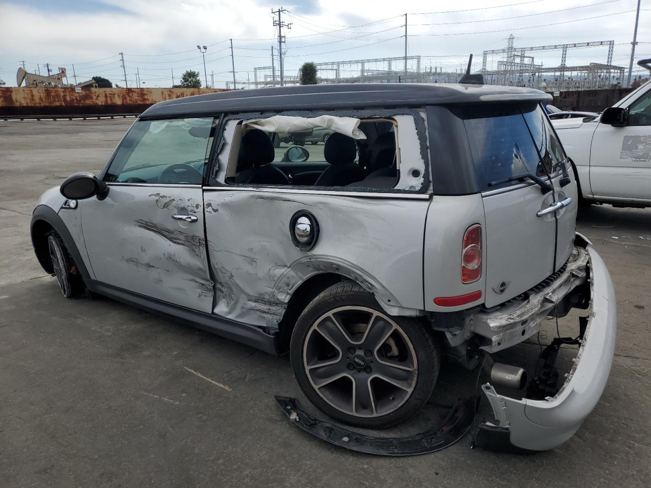 2013 Mini Cooper S Clubman vin: WMWZG3C59DTY32983