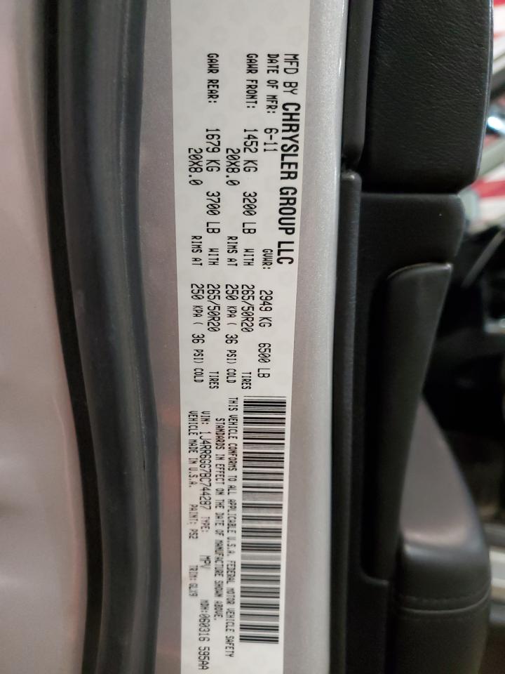 1J4RR6GG7BC744287 2011 Jeep Grand Cherokee Overland