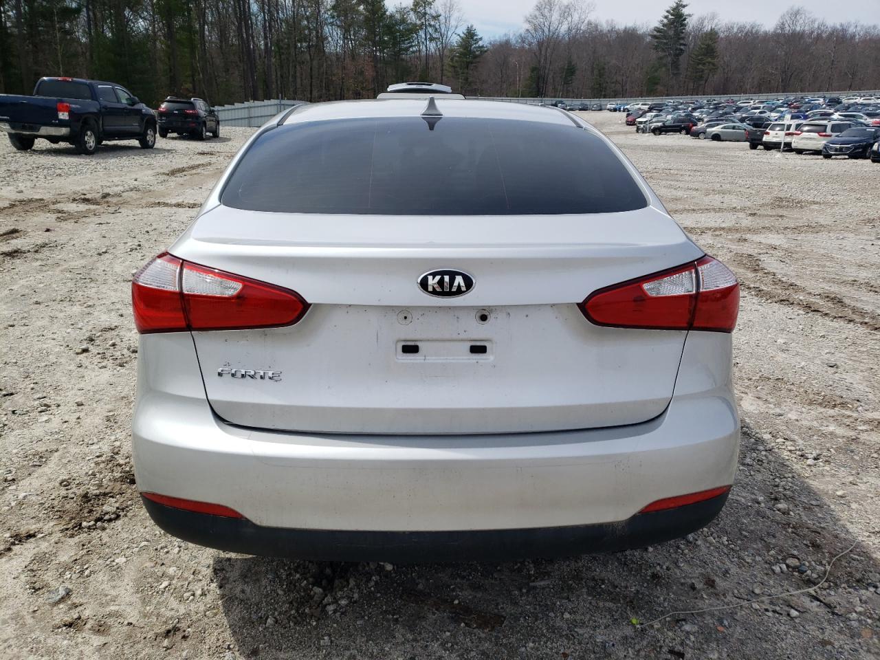 KNAFX4A67F5386523 2015 Kia Forte Lx