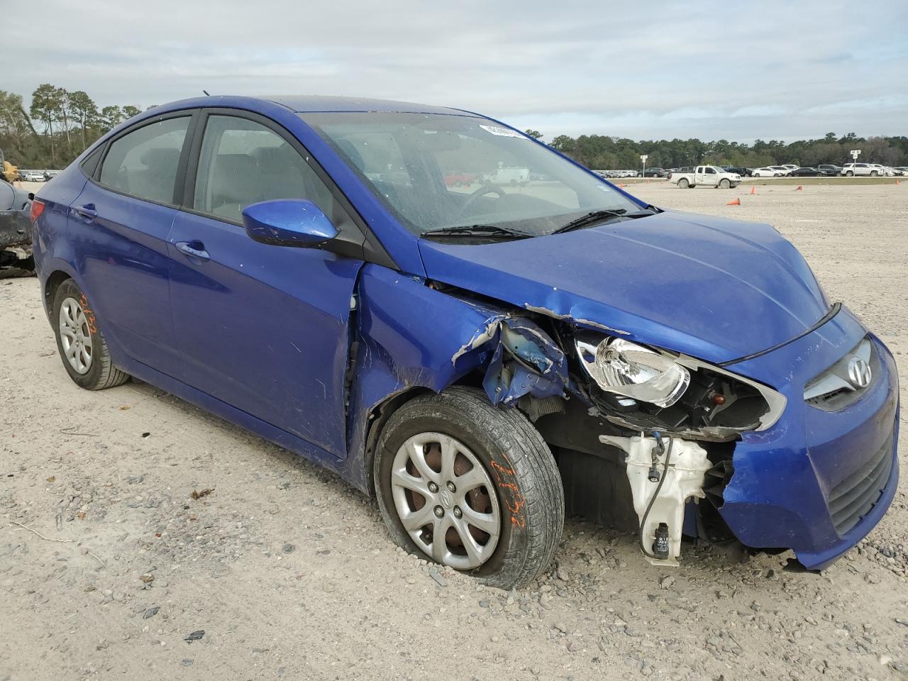 KMHCT4AE1EU586998 2014 Hyundai Accent Gls