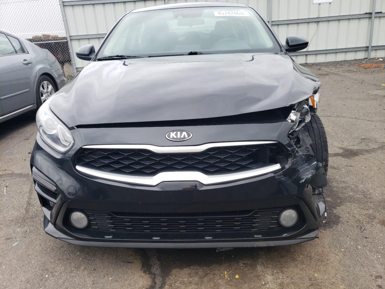 2019 Kia Forte Fe vin: 3KPF24AD1KE087432