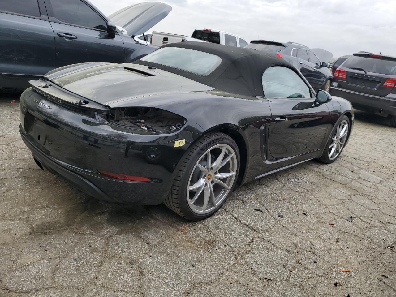 WP0CA2A87KS210483 2019 Porsche Boxster Base