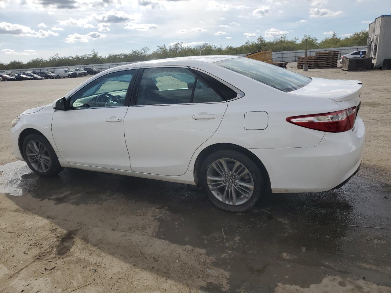 2017 Toyota Camry Le vin: 4T1BF1FK0HU792124