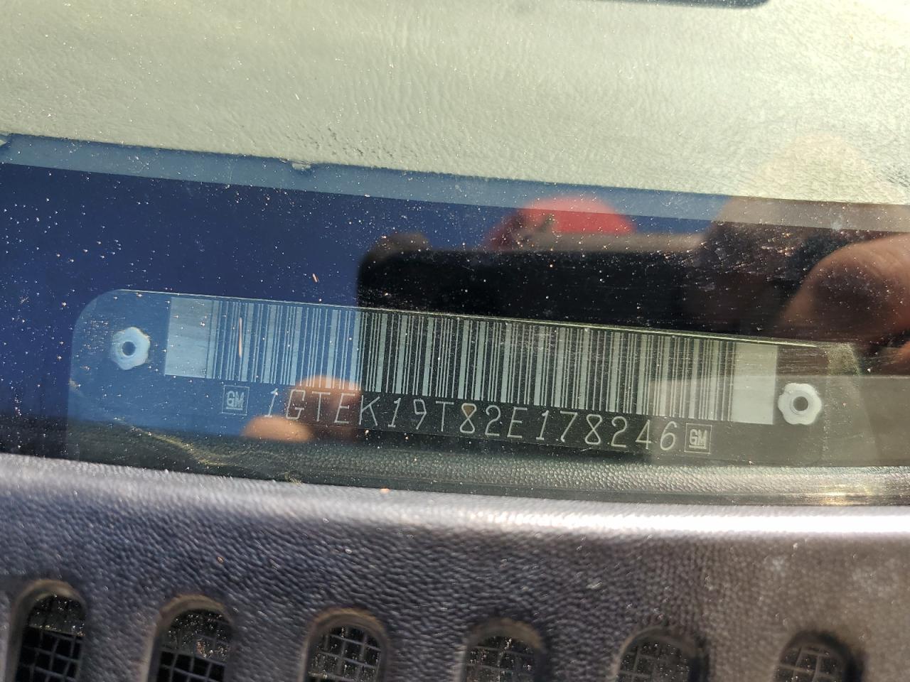 1GTEK19T82E178246 2002 GMC New Sierra K1500