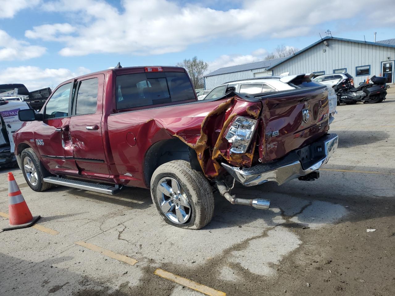 1C6RR7GT8HS742563 2017 Ram 1500 Slt