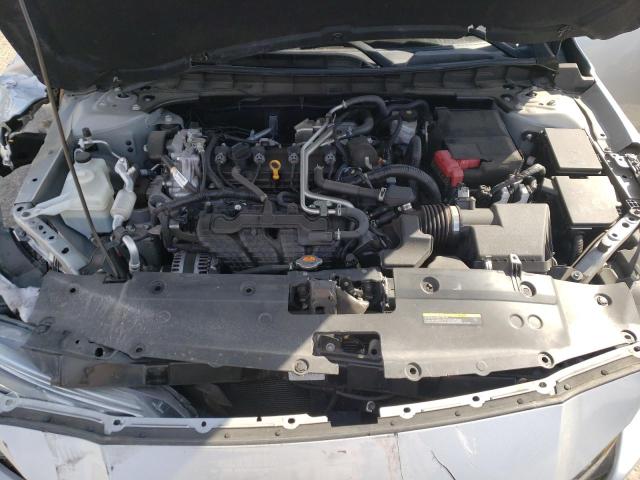 1N4BL4DVXMN362414 Nissan Altima SV 11