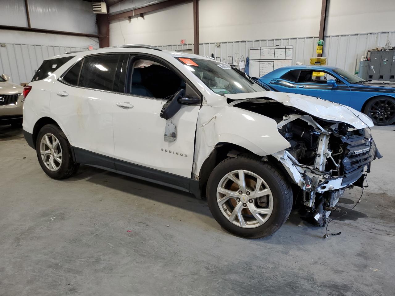 2GNAXKEXXJ6312117 2018 Chevrolet Equinox Lt