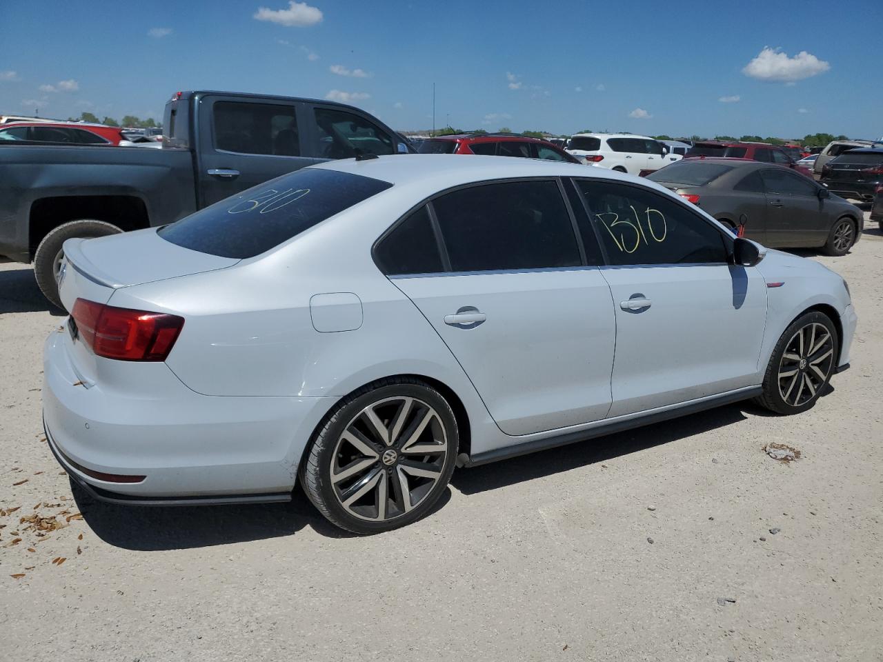 3VW4T7AJ7JM207909 2018 Volkswagen Jetta Gli