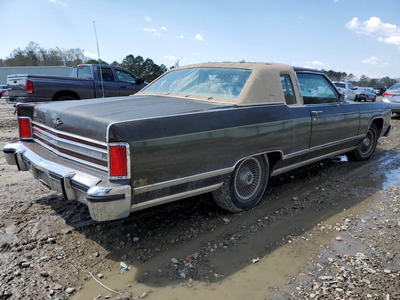 8Y81S942996 1978 Lincoln Continenta