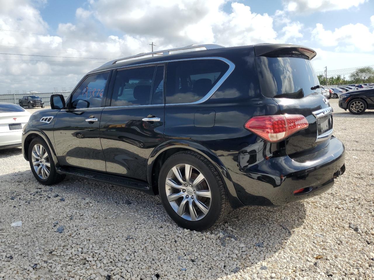 jn8az2ne3b9005643 JN8AZ2NE3B9005643 2011 Infiniti Qx56