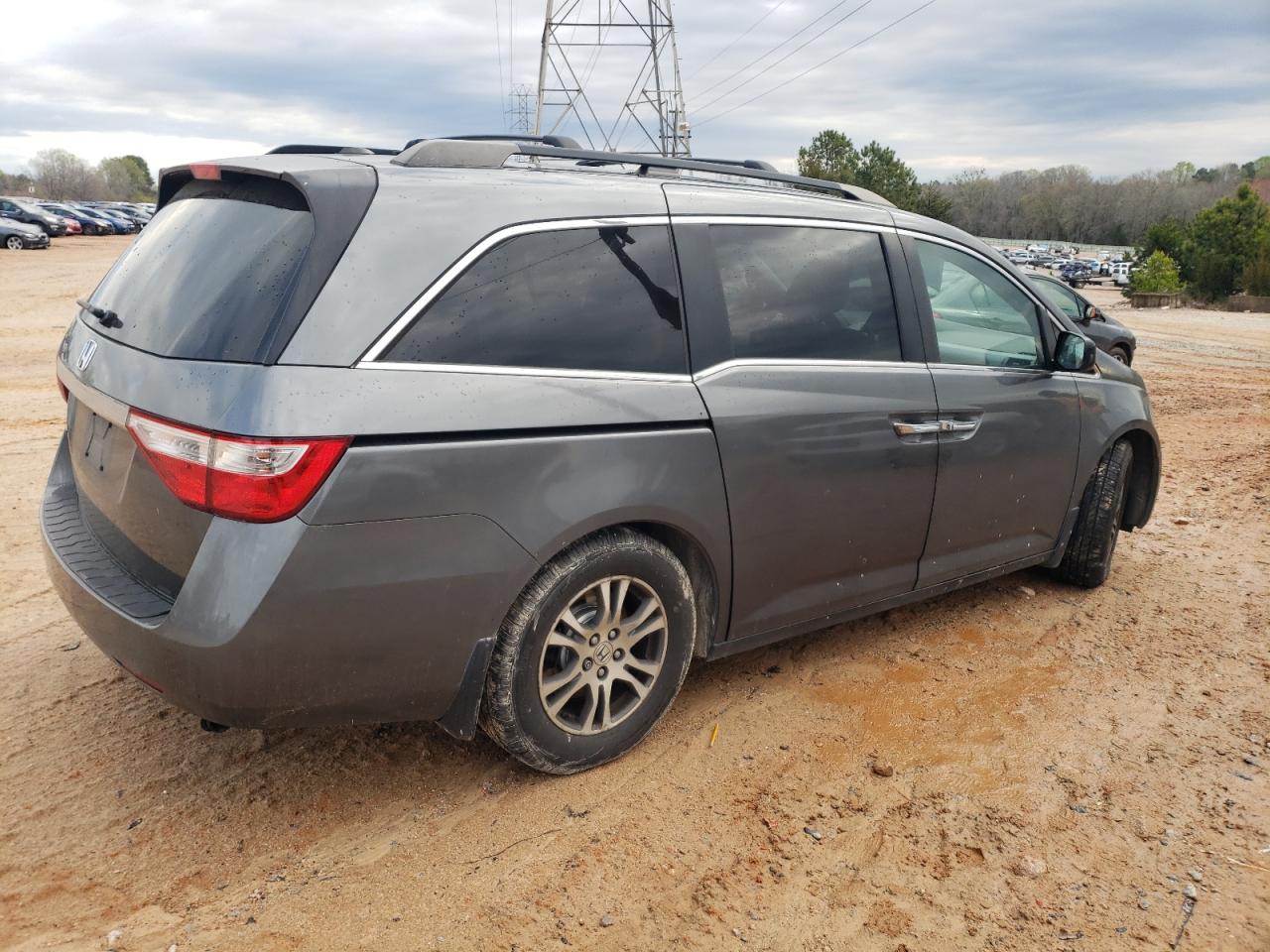 5FNRL5H6XBB025898 2011 Honda Odyssey Exl