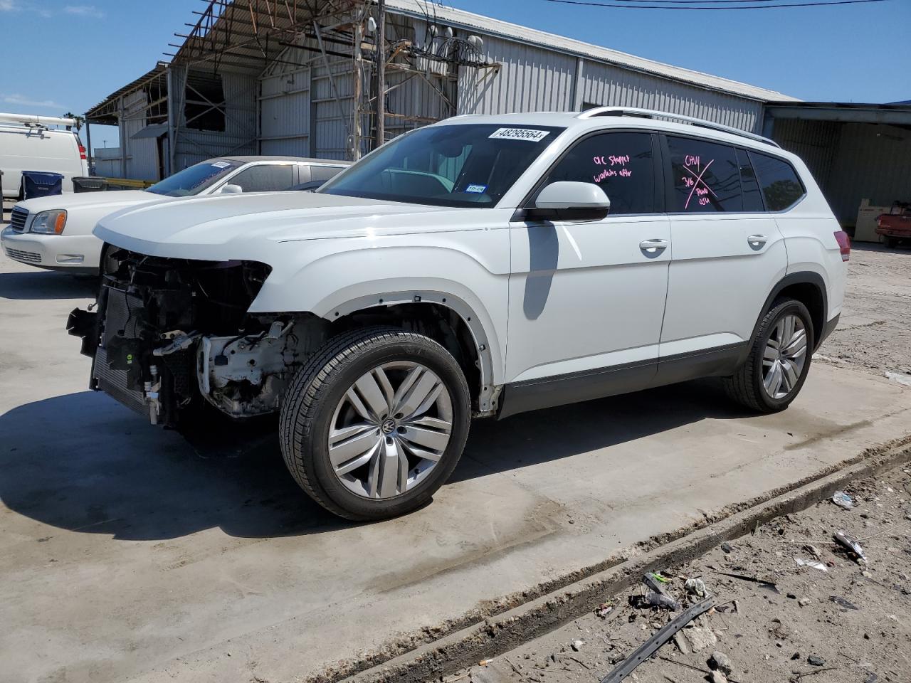 1V2WR2CA9KC597245 2019 Volkswagen Atlas Se