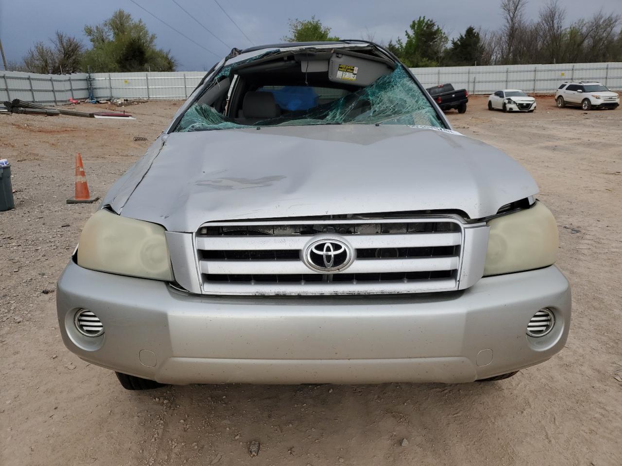 JTEDP21A740011238 2004 Toyota Highlander Base