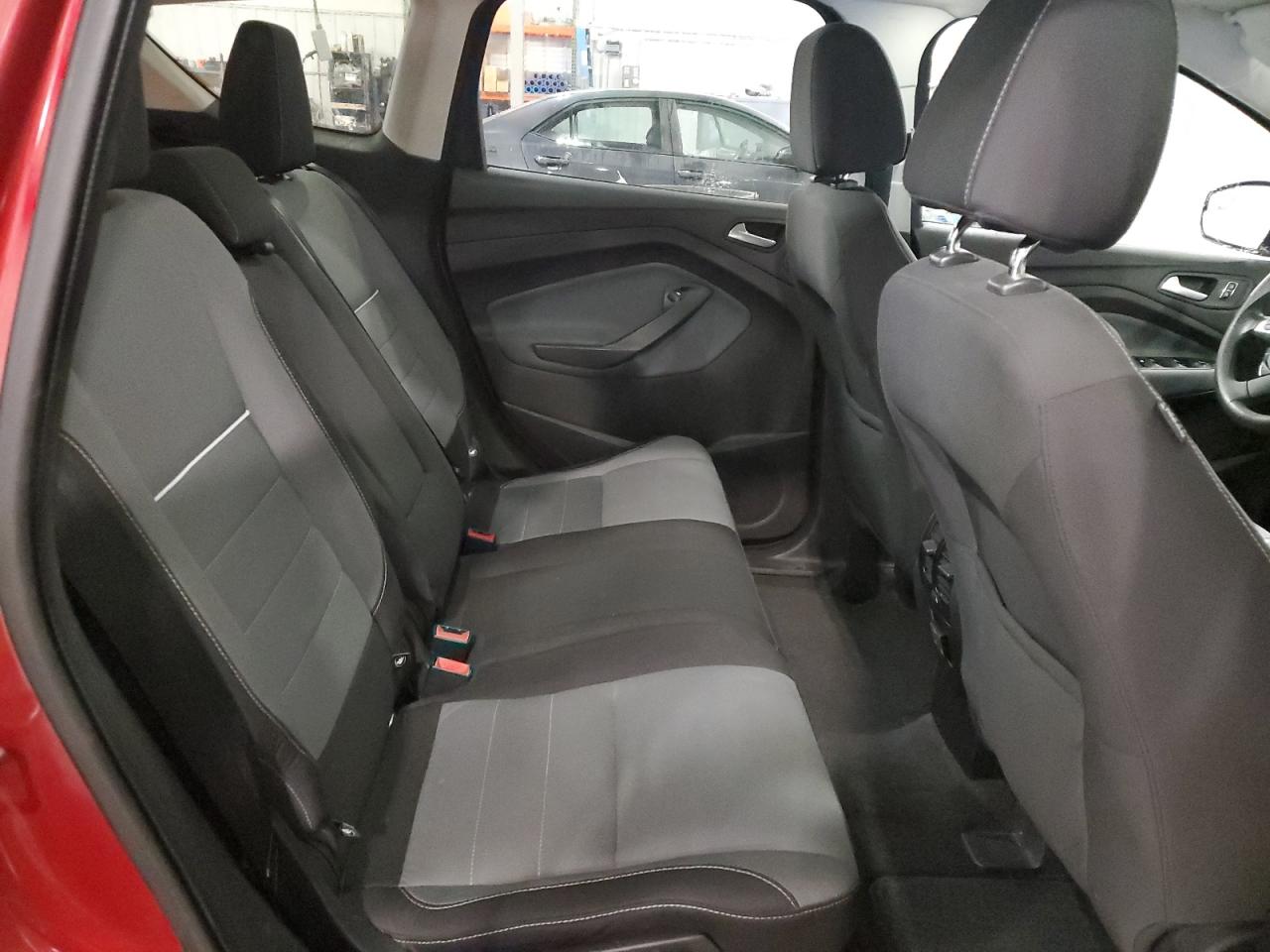 1FMCU9GX3DUA16891 2013 Ford Escape Se