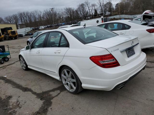 VIN WDDGF8AB8DG134995 2013 Mercedes-Benz C-Class, 3... no.2