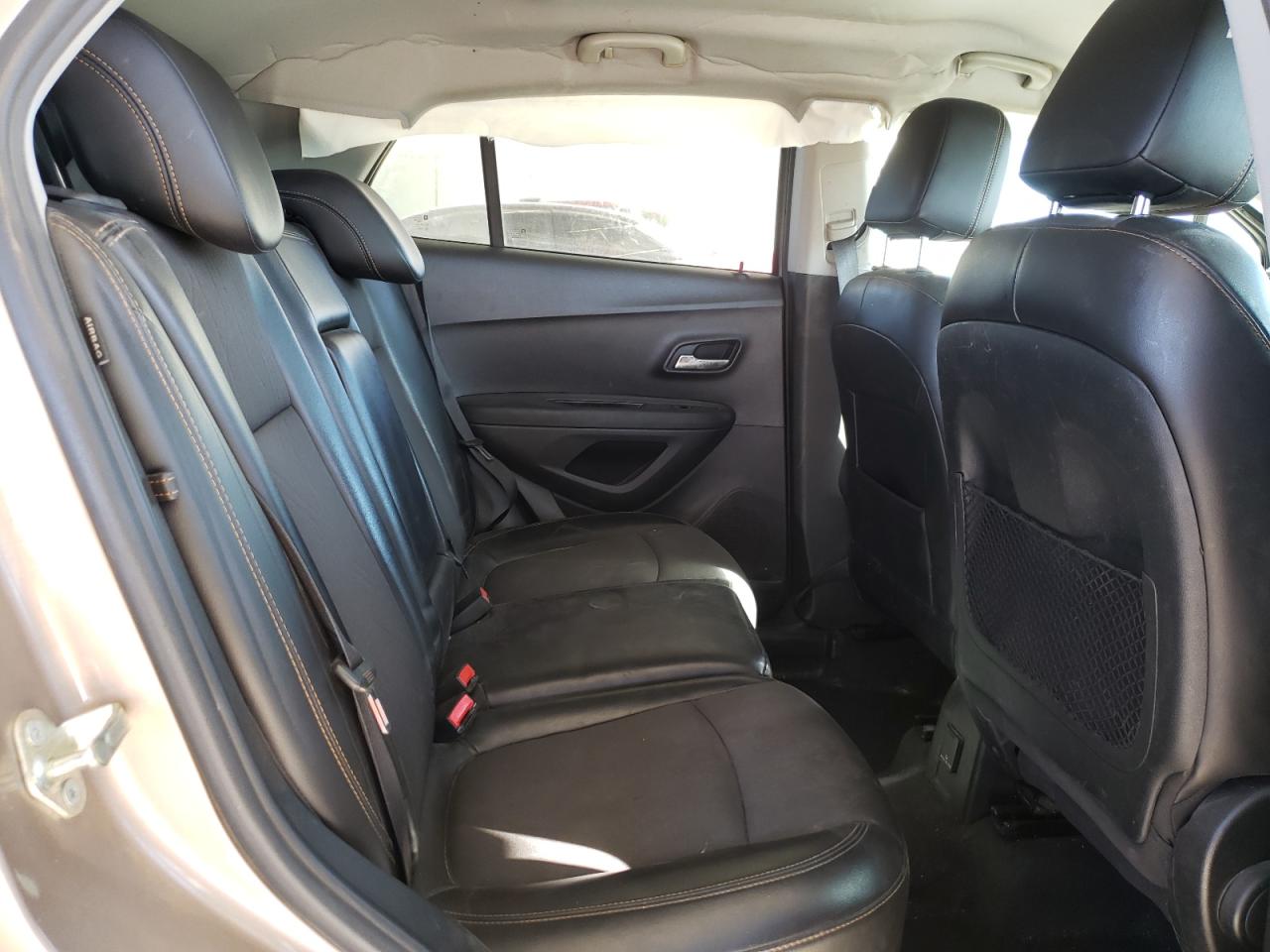 3GNCJLSB9JL395852 2018 Chevrolet Trax 1Lt