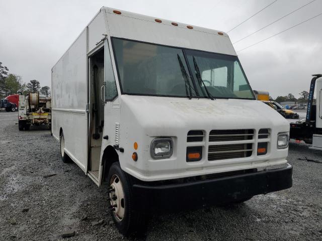 Lot #2425730807 2007 FREIGHTLINER CHASSIS M salvage car