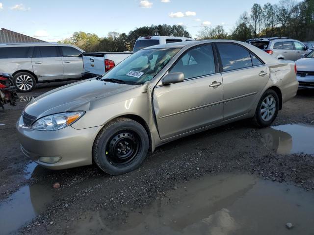 Lot #2412014226 2004 TOYOTA CAMRY LE salvage car