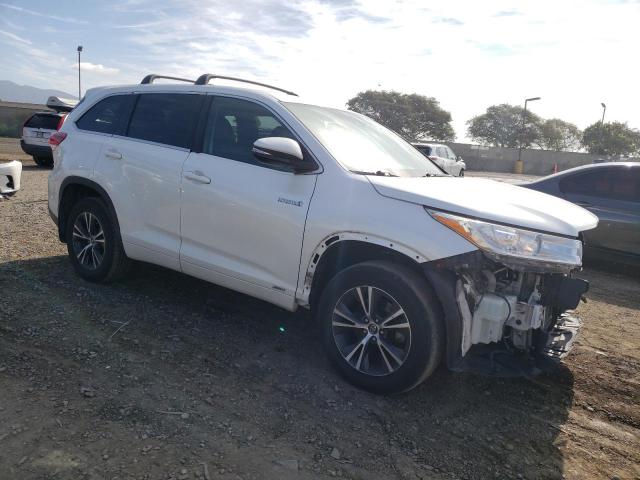 2017 TOYOTA HIGHLANDER - 5TDBGRFH1HS033832