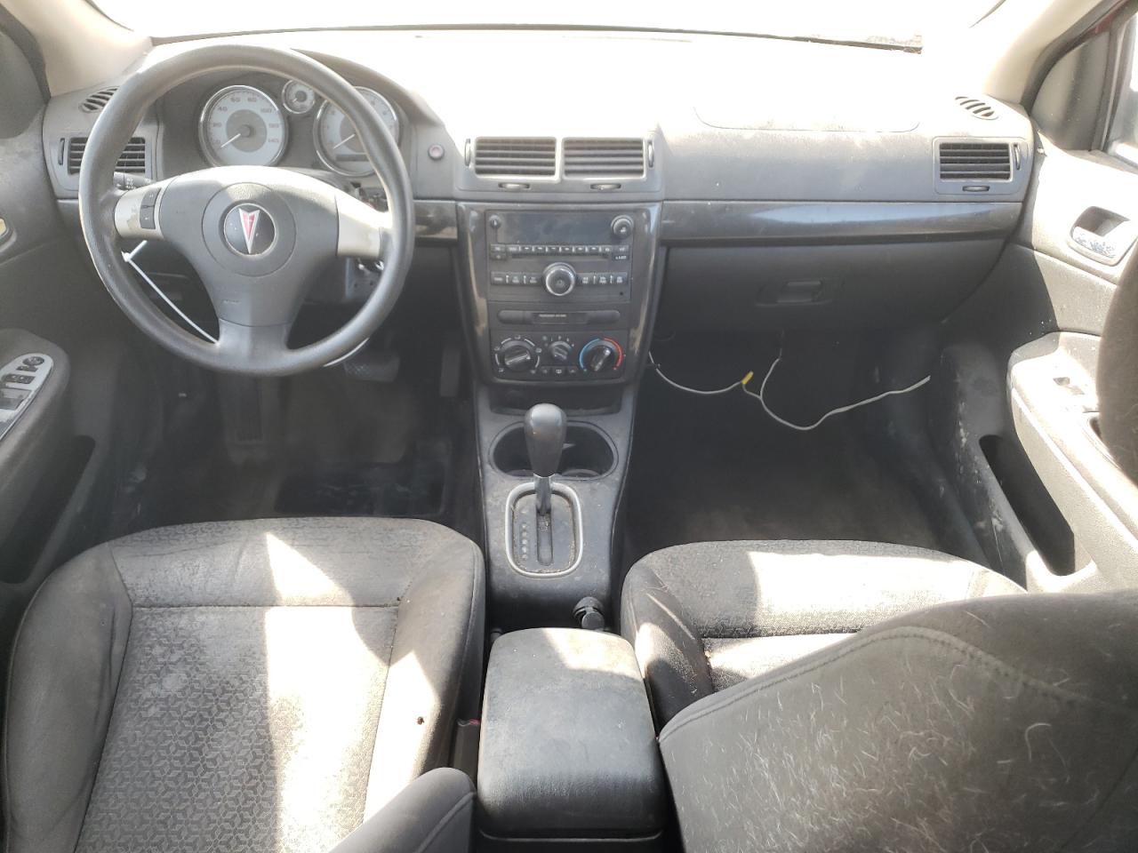 1G2AL18F187111836 2008 Pontiac G5