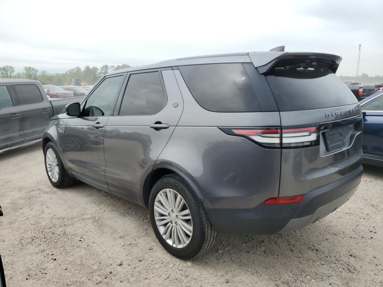 Lot #2473340099 2018 LAND ROVER DISCOVERY