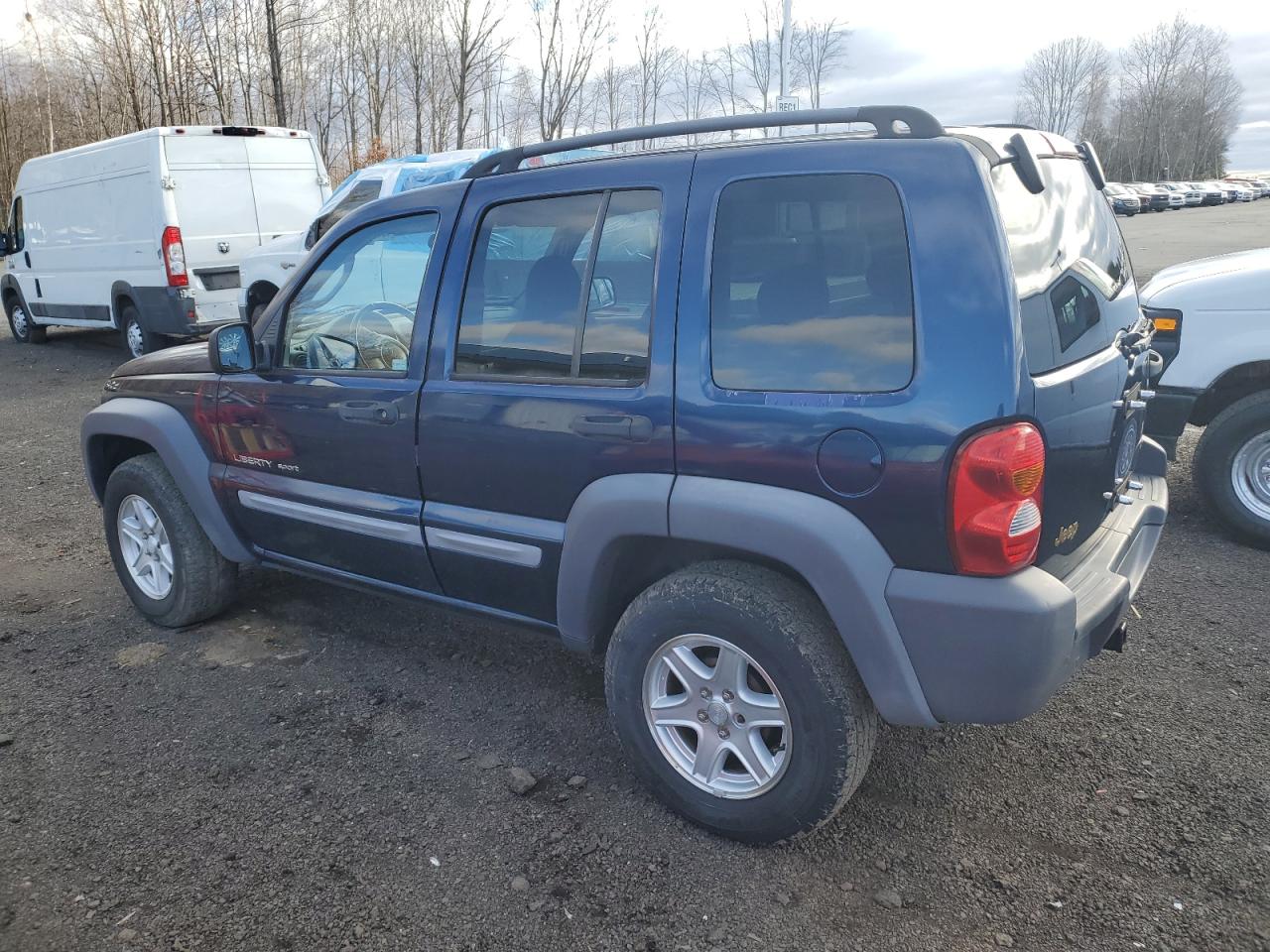 1J4GK48K02W301223 2002 Jeep Liberty Sport 1J4GK48K02W301223 2002 Jeep Liberty Sport