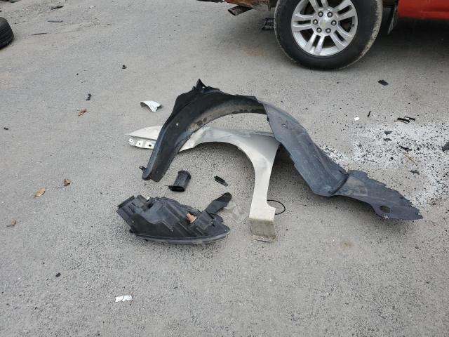 2010 Ford Fusion S VIN: 3FAHP0GA7AR254812 Lot: 47892474