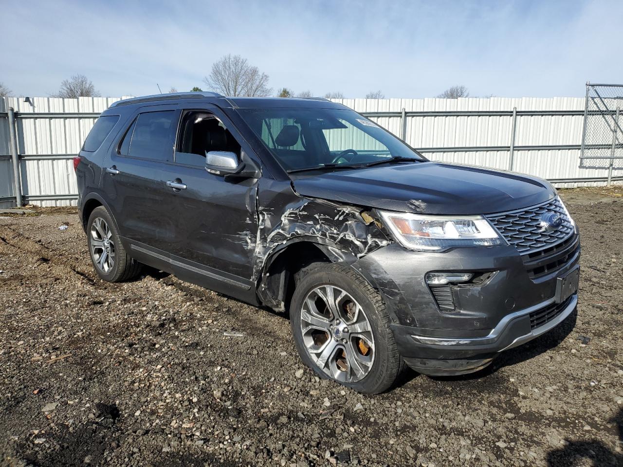 1FM5K8HT7JGB96343 2018 Ford Explorer Platinum