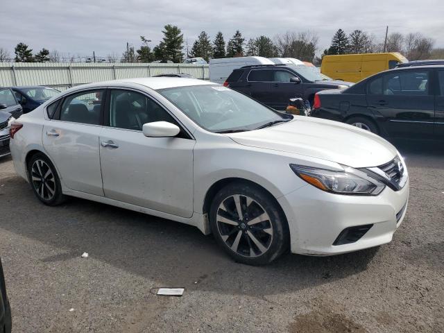 2018 Nissan Altima - Image 4