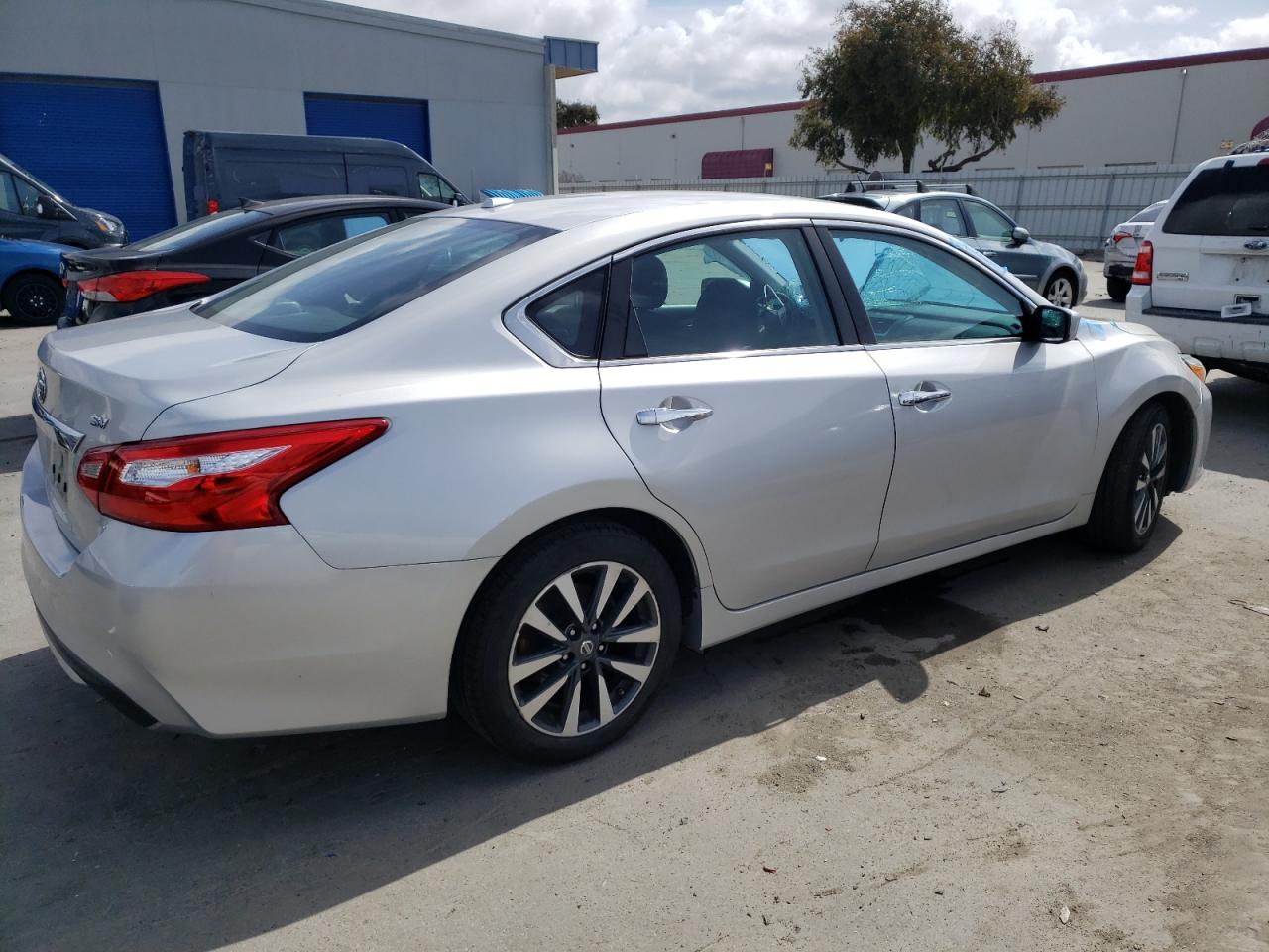 1N4AL3APXHC281684 NISSAN ALTIMA 2017