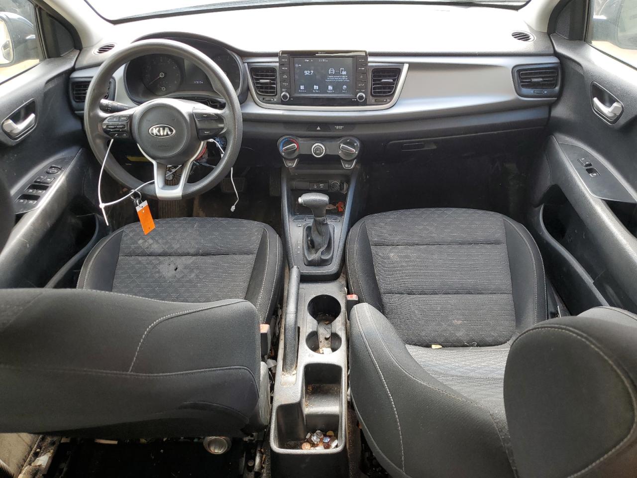 3KPA24AD2LE263111 2020 Kia Rio Lx