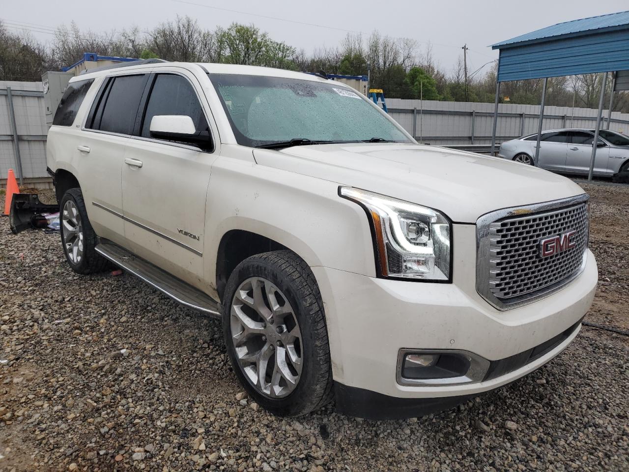 2015 GMC Yukon Slt vin: 1GKS1BKC1FR106166