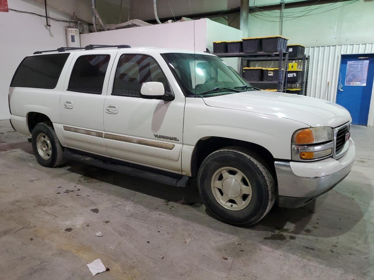 1GKEC16Z56J124023 2006 GMC Yukon Xl C1500