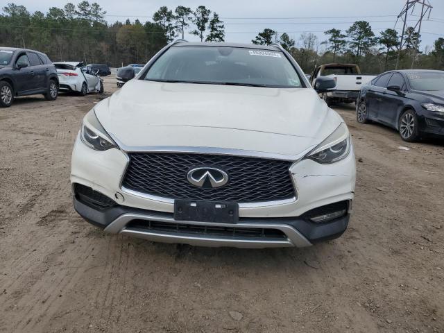 2017 INFINITI QX30 BASE SJKCH5CR7HA028796