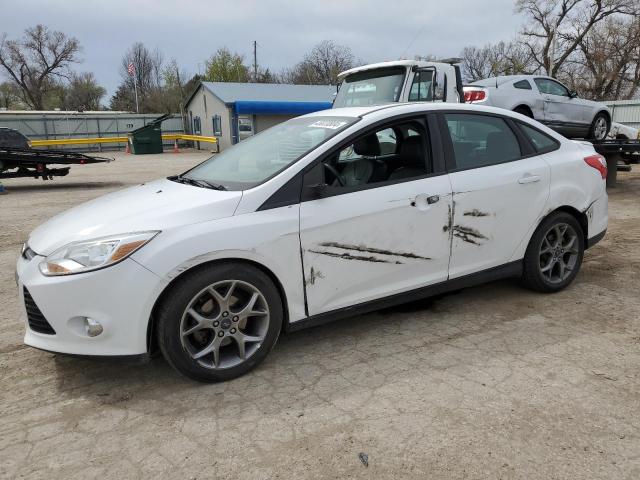 Lot #2445713399 2013 FORD FOCUS SE salvage car