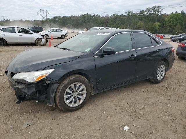 Lot #2414204207 2017 TOYOTA CAMRY LE salvage car