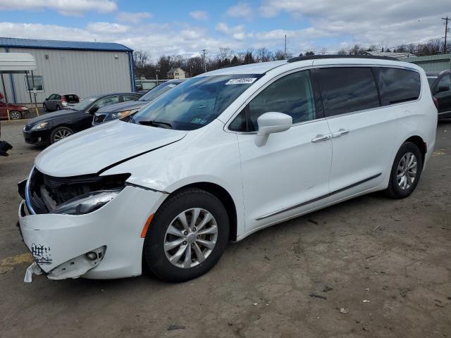 Lot #2487418557 2017 CHRYSLER PACIFICA T salvage car