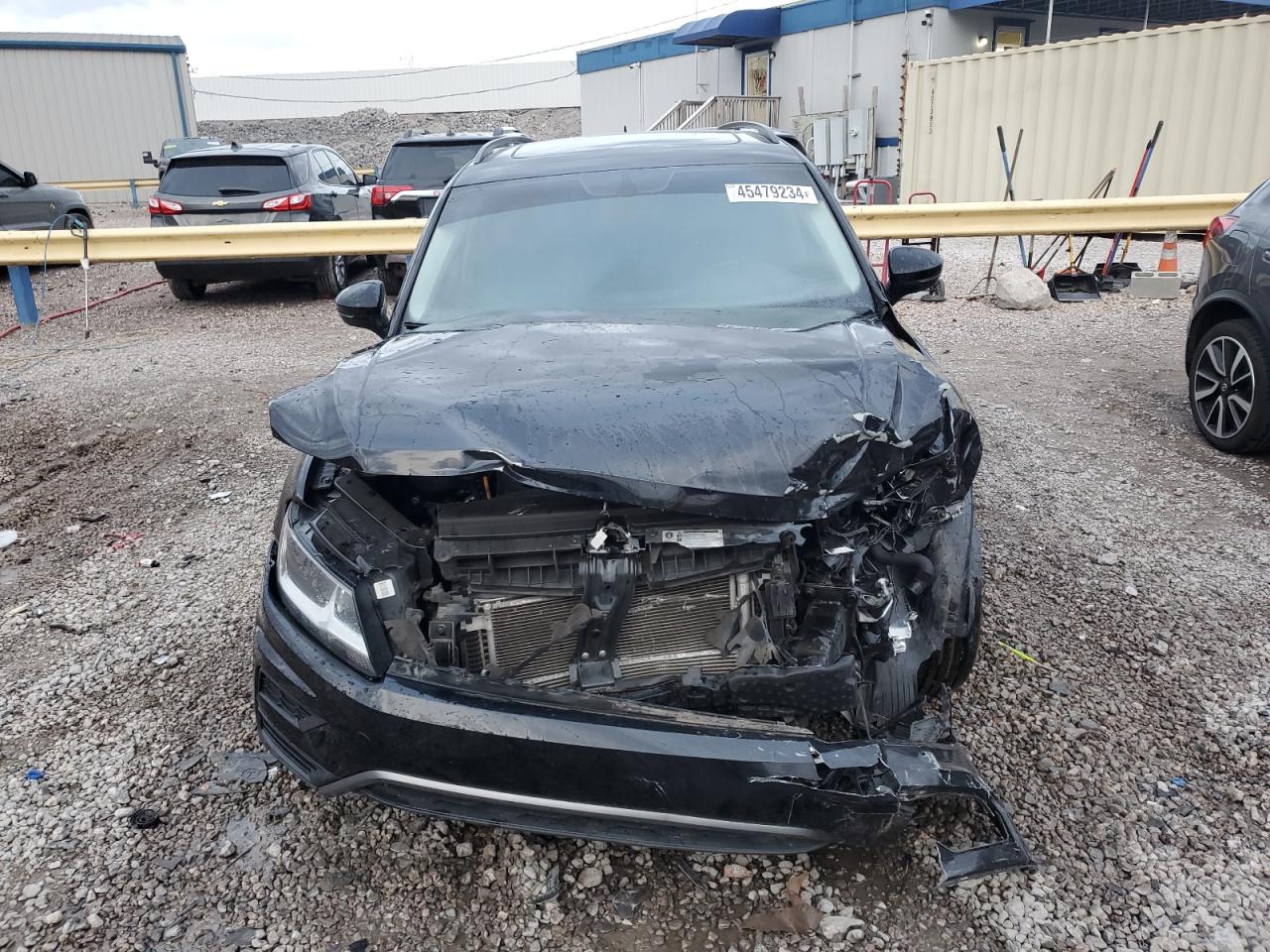 VOLKSWAGEN TIGUAN SE -