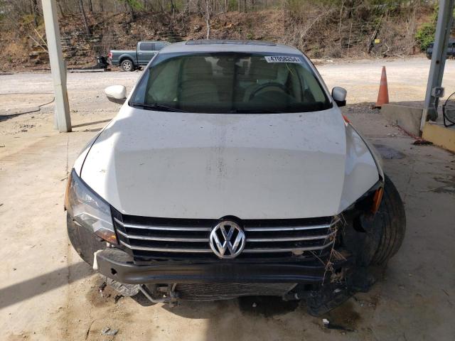 2015 Volkswagen Passat Se VIN: 1VWBS7A32FC067174 Lot: 47058254