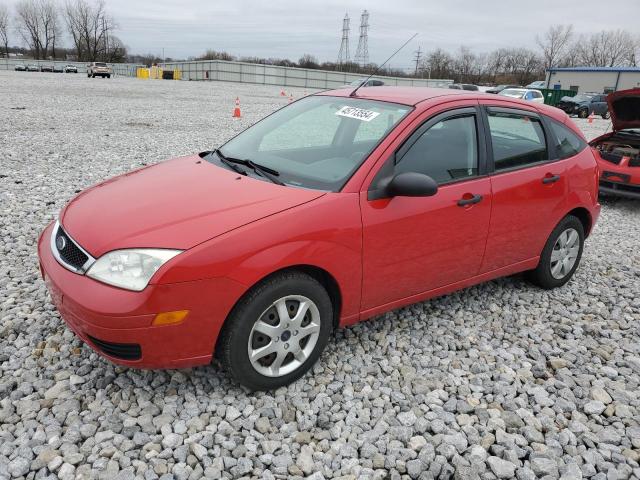 Lot #2417182619 2005 FORD FOCUS ZX5 salvage car