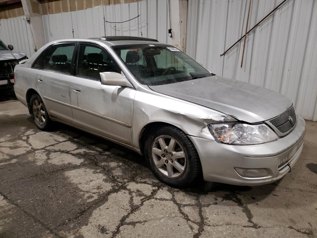 4T1BF28B62U202132 2002 Toyota Avalon Xl