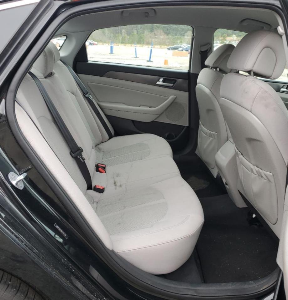 5NPE34AF8GH321126 2016 Hyundai Sonata Sport