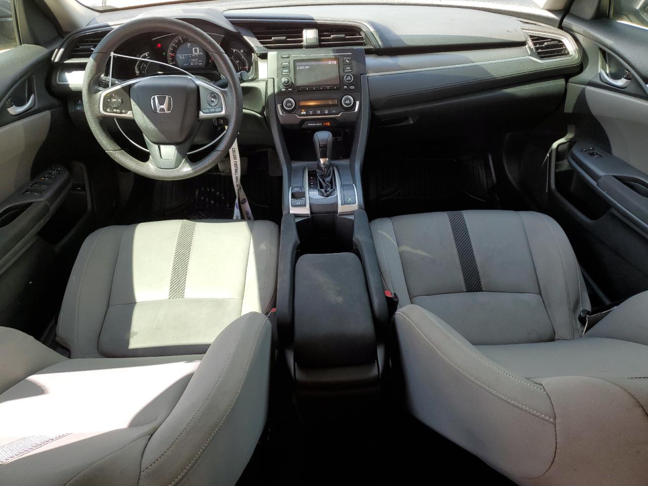 19XFC2F56JE025106 HONDA CIVIC 2018