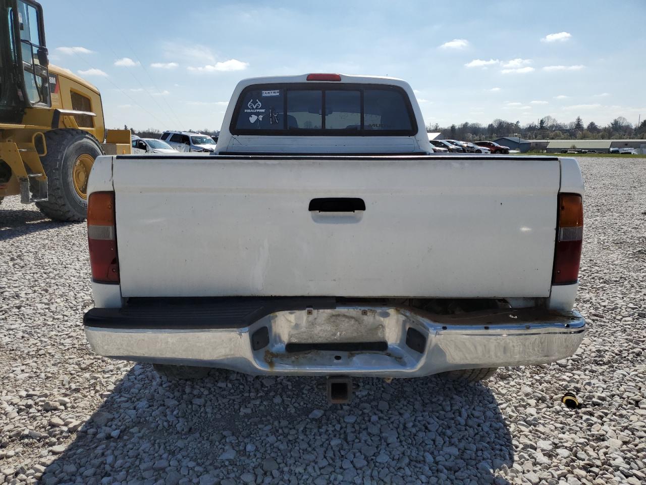 4TAWN72N3YZ653101 2000 Toyota Tacoma Xtracab