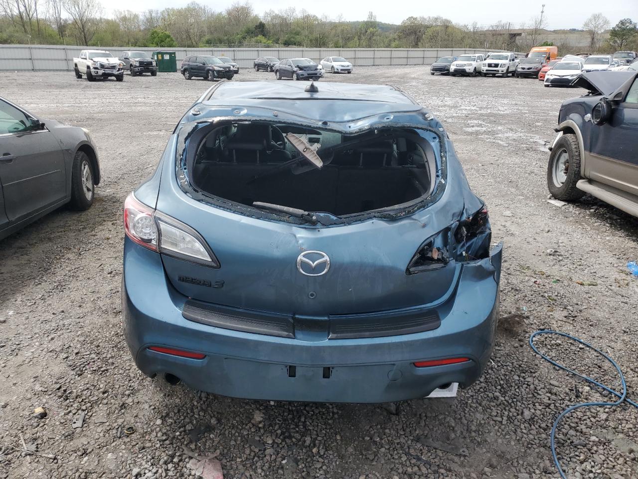 JM1BL1H54A1137380 2010 Mazda 3 S